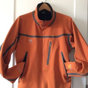 Mountain Hardware Conduit soft-shell -Mens Large